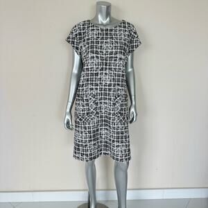 CHANEL women tweed dress size 42FR or size 10US Authentic Retail 2750$